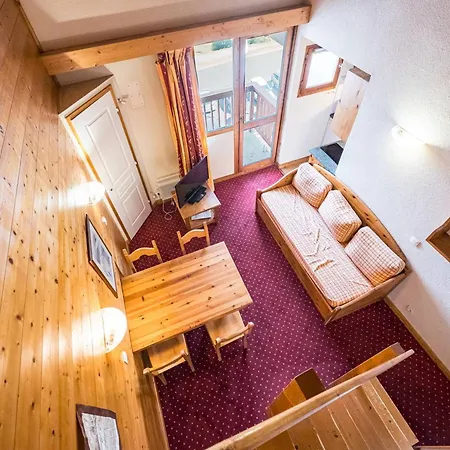 4 Pers Avec Mezzanine, Proche Pistes A Plagne Villages - Fr-1-351-260 * La Plagne