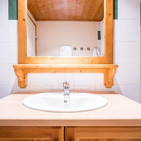 4 Pers Avec Mezzanine, Proche Pistes A Plagne Villages - Fr-1-351-260 La Plagne